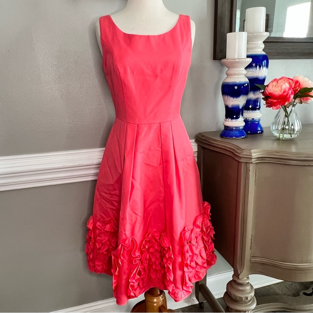 EUC Priscilla of Boston Size 4 Semi-Formal Dress Coral Pink with Pockets!